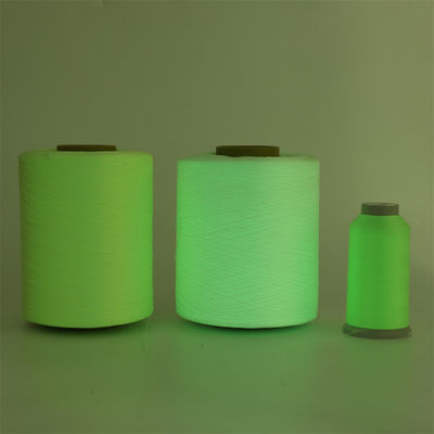 OEM 450D Glow Dark Yarn Winter Glow Yarn 8 uur Glow Time