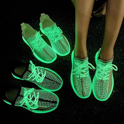 Polyester Luminous Garn Glowing Embroidery Thread Glowing Indoor Glowing In Dark
