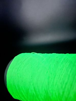 450D Diy Glow Garn Natuurlijk Wit Fluorescerend Breien milieuvriendelijk