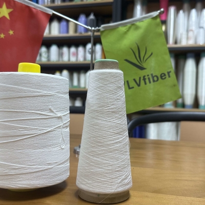 40S/2 Wateroplosbaar PVA-draad Lost op in water voor een schone afwerking Veelzijdig Gemakkelijk te naaien Borduurwerk en quilting